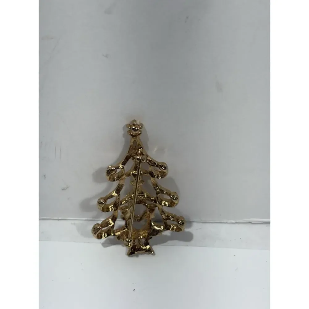 VINTAGE MONET GOLD TONE CHRISTMAS TREE BROOCH PIN‎ with 15 SPARKLING STONES